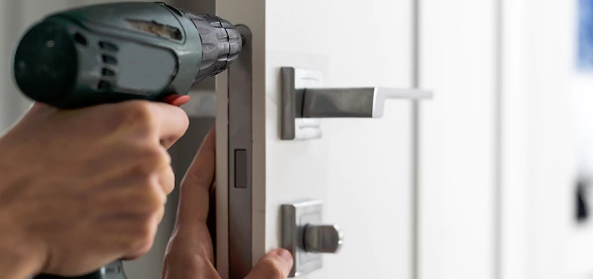 Locksmith For Lock Replacement Near Me in Quincy