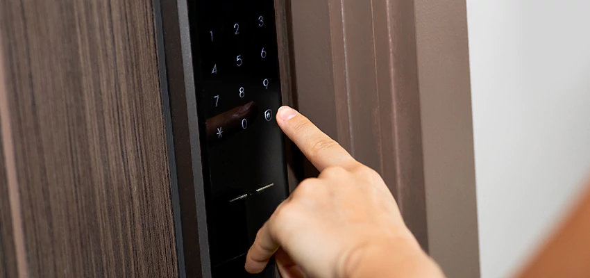 Smart Electric Locks Replacement Services in Quincy