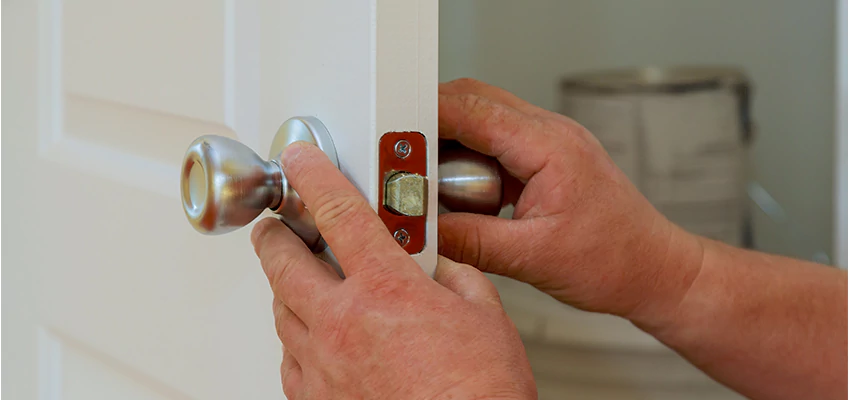 AAA Locksmiths For lock Replacement in Quincy